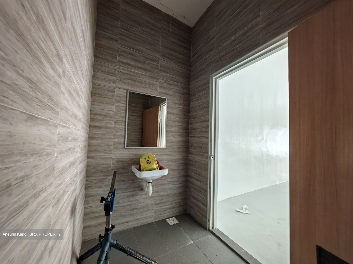 Interlocal Centre (D5), Factory #466467631